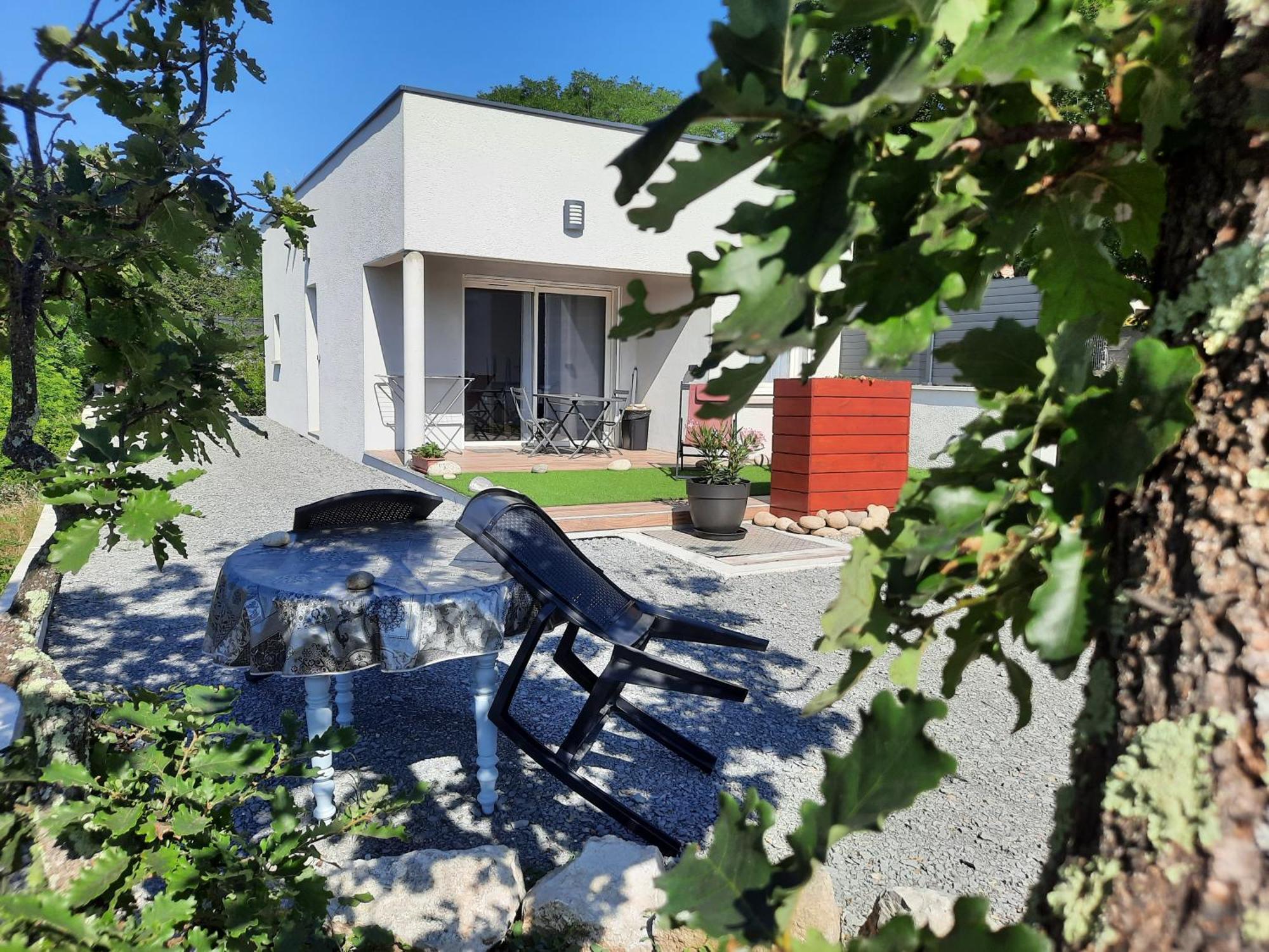 Vila Le Cocon Lussas Exteriér fotografie